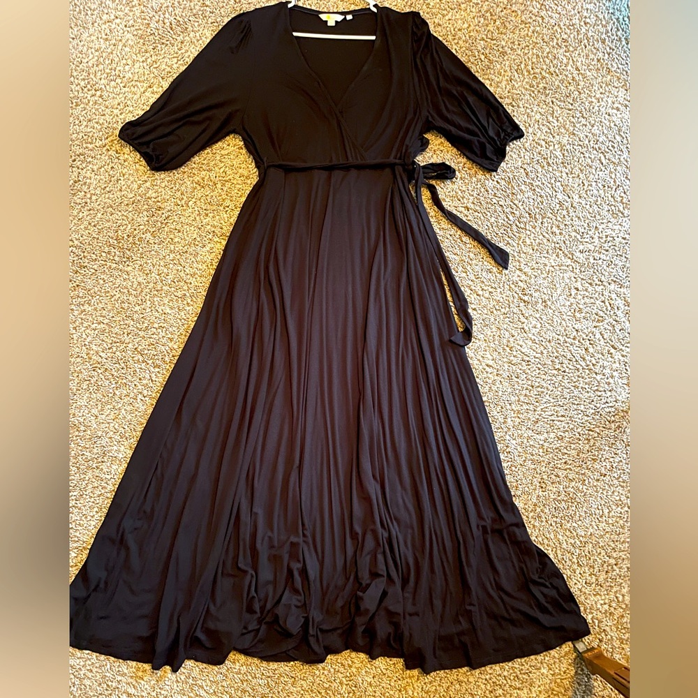 Simple and elegant- Boden black jersey maxi dress - sz 14